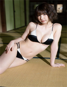 《幻影战士-伊人大香 蕉75在线观看》